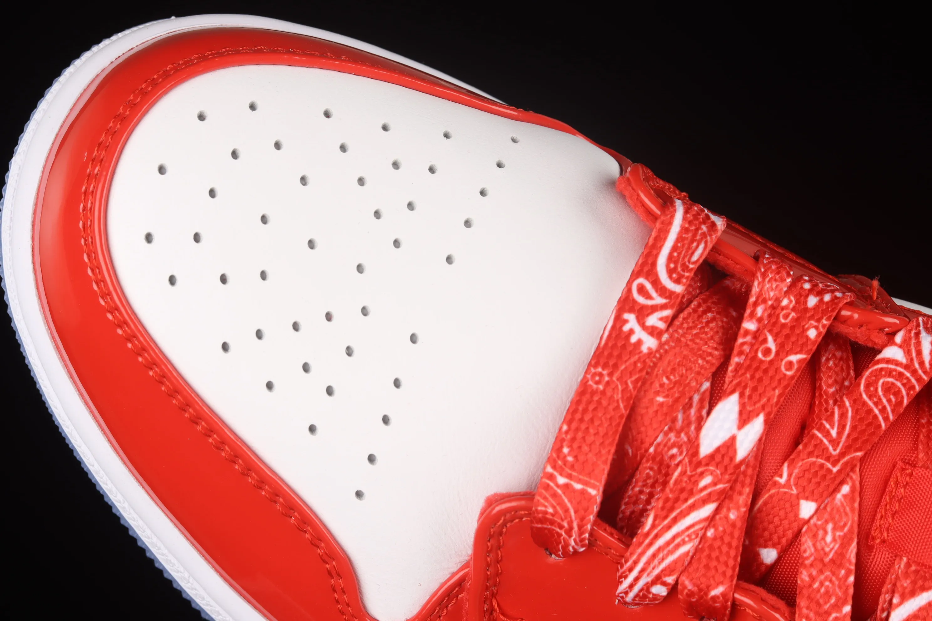 All Categories Air Jordan Jordan Series Basketball Shoes Air Jordan 1 Mid Air Jordan 1 Mid AJ1 Joe 1 Christmas Red China Basketball Shoes DC7294-600